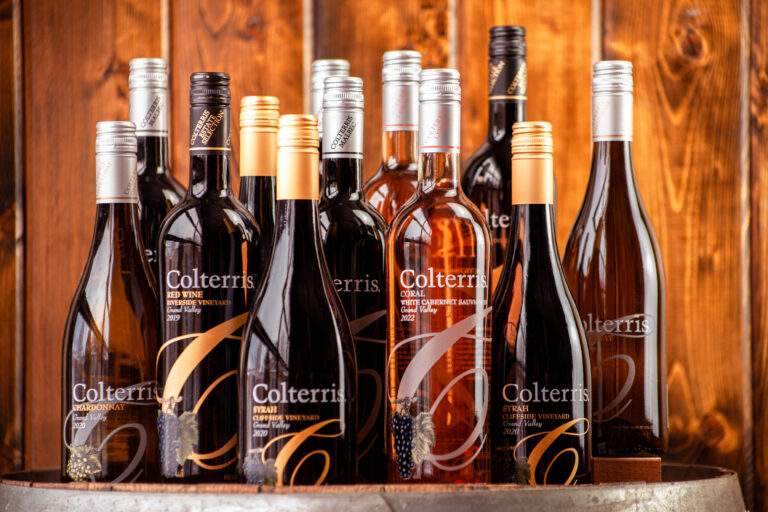 12 bottle case selection of Colterris wines